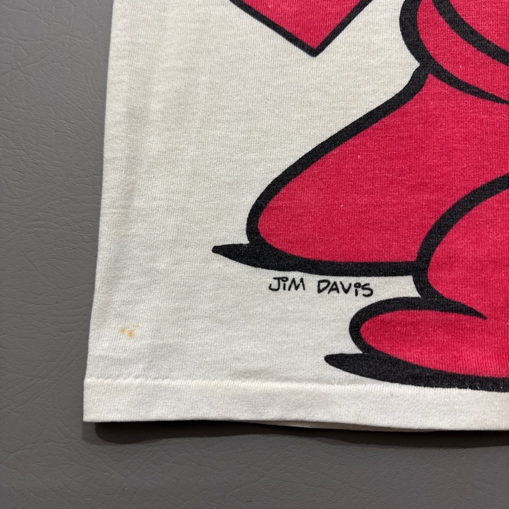 Vintage Flirts Garfield Love Hearts AOP One Size Sleep Shirt - Picture 8 of 10